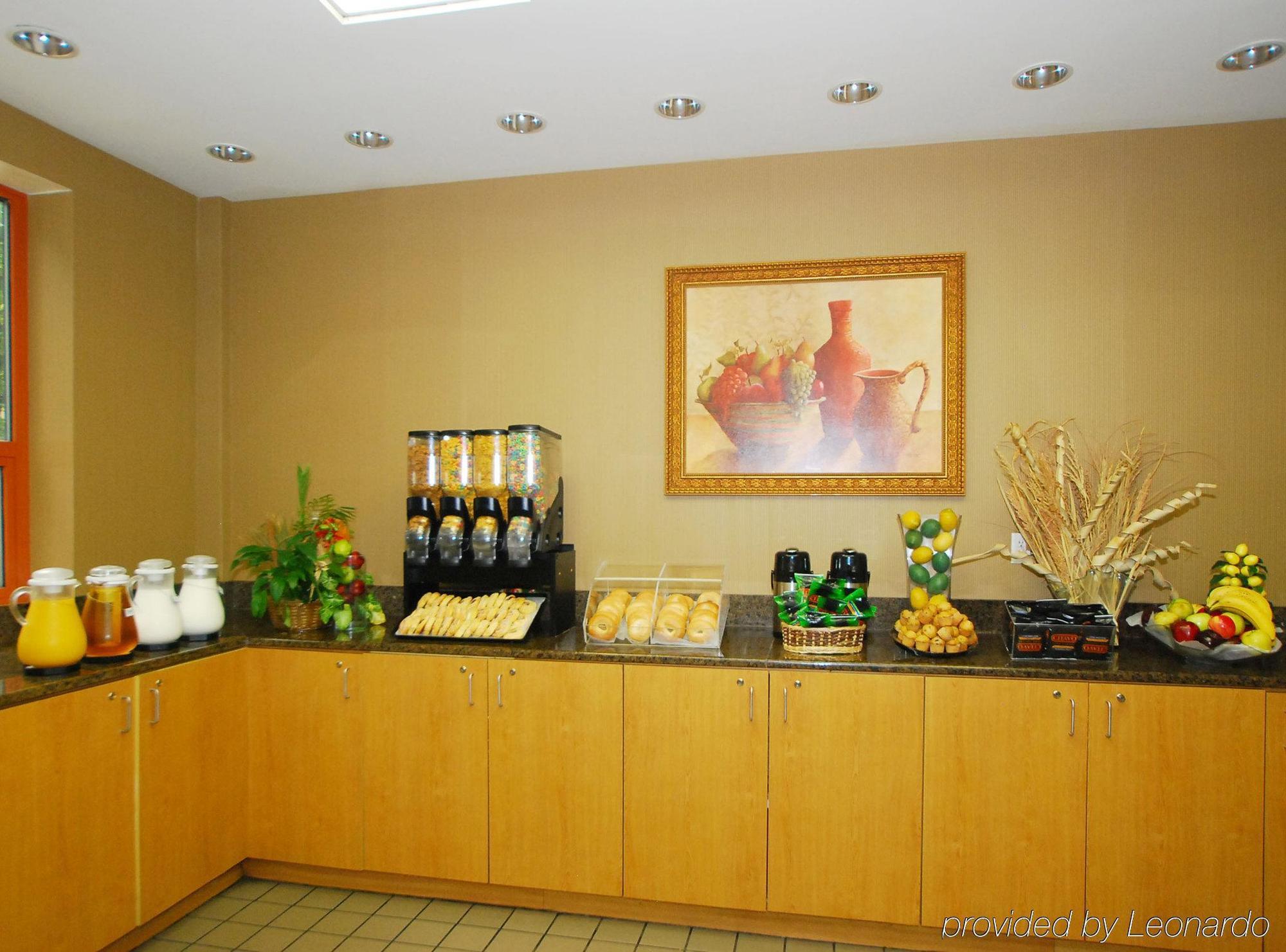 Four Points By Sheraton Omaha Midtown Restaurant photo